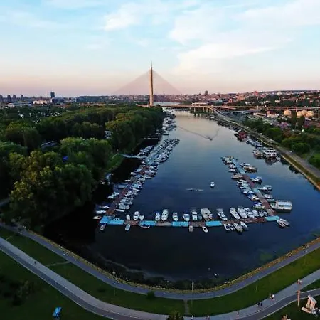 Rivijera Lakes Ada Apartament *