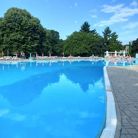 Rivijera Lakes Apartment